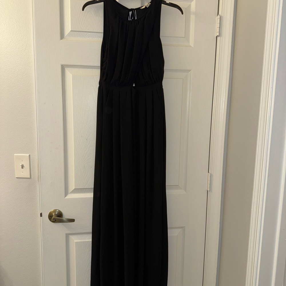 L’ATISTE Gorgeous Black Jumpsuit! - Picture 2 of 7
